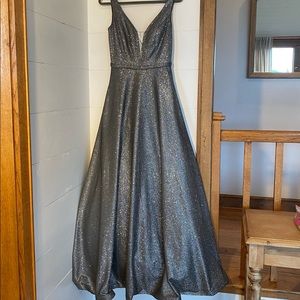 Viola Chan silver glitter prom dress